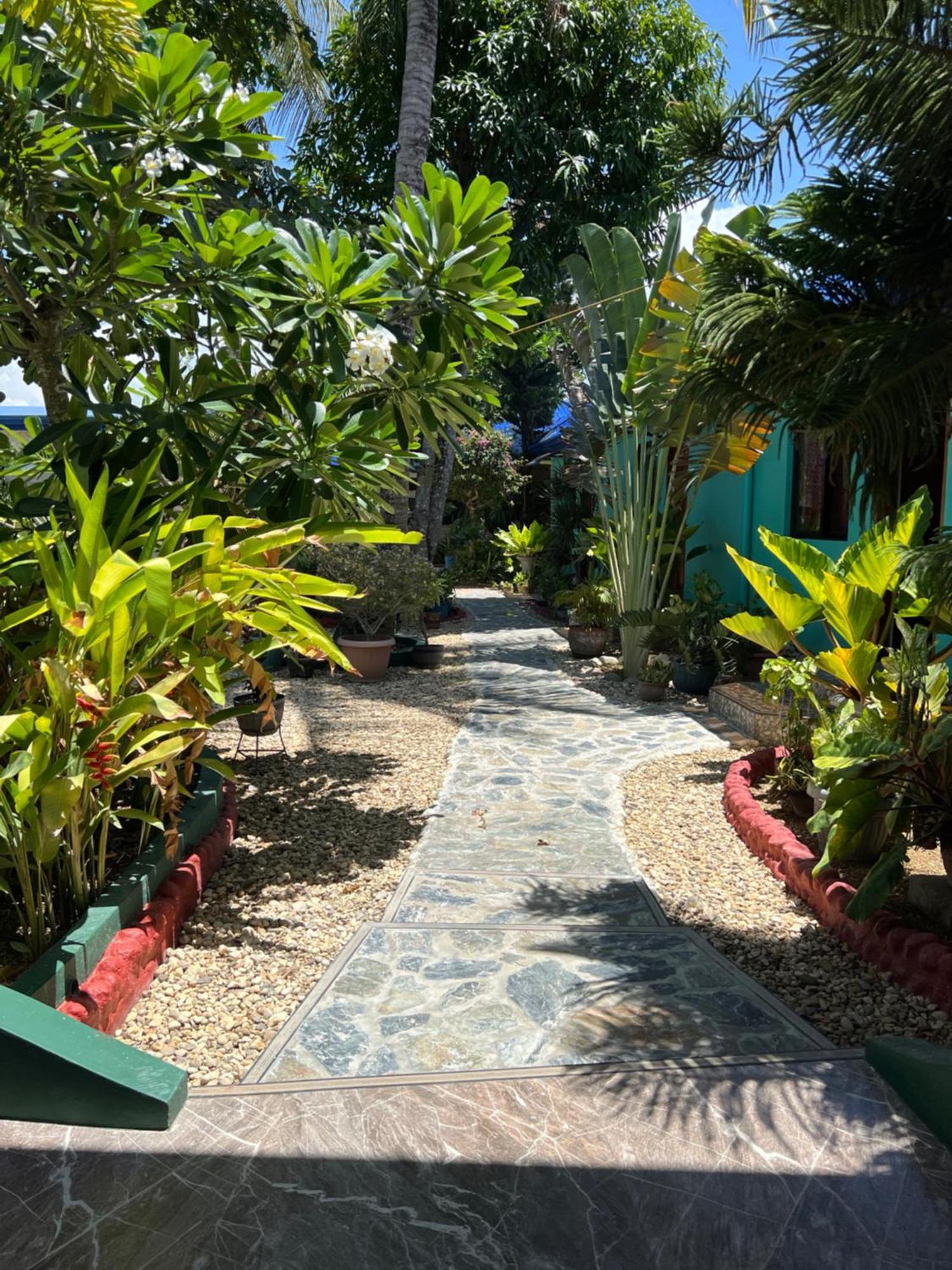 Bamboo Paradise Beach Resort Argao Екстериор снимка