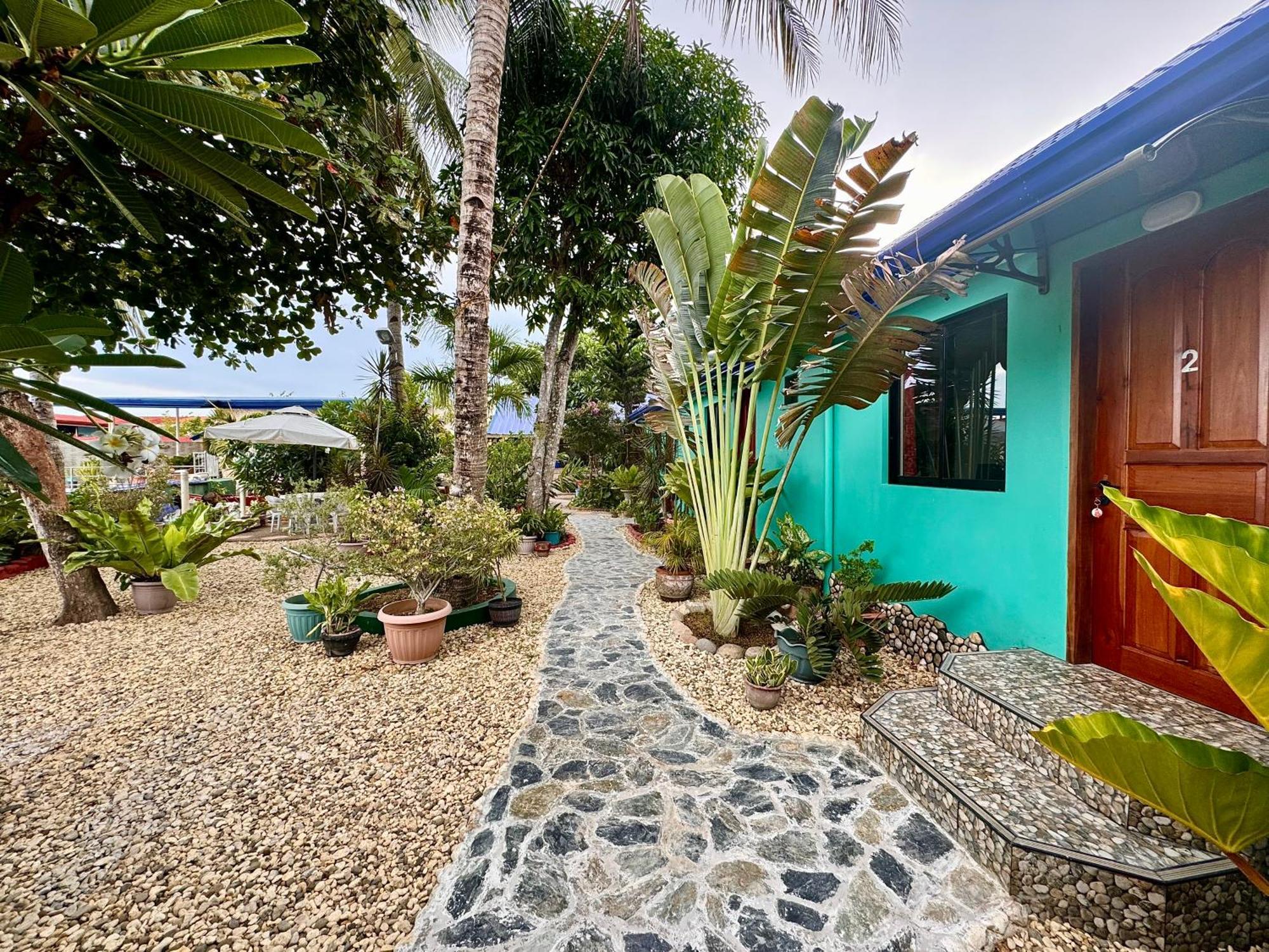 Bamboo Paradise Beach Resort Argao Екстериор снимка